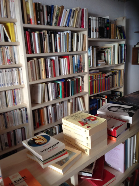 Livr' Et Vous - Le Garage aux Livres - Librairie à Prayssac