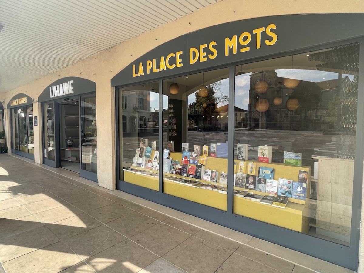 Librairie La Place des Mots - Librairie à Garches