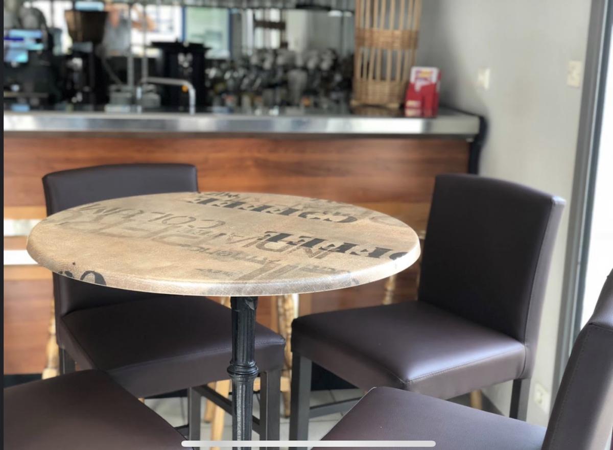 Bar-Tabac Presse Cigarette Electronique Le Clementin