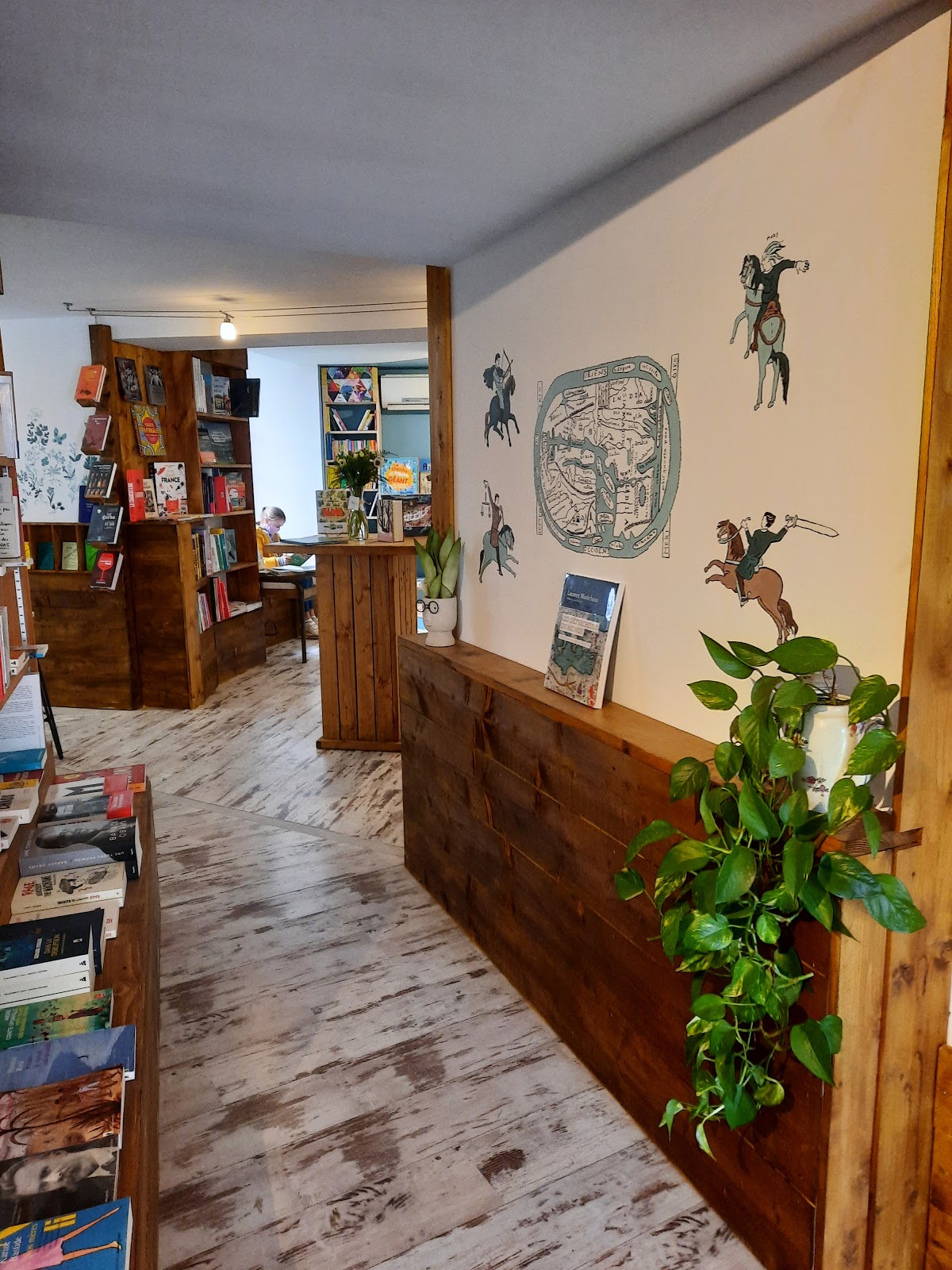La Louve Librairie Café Social Club - 40500