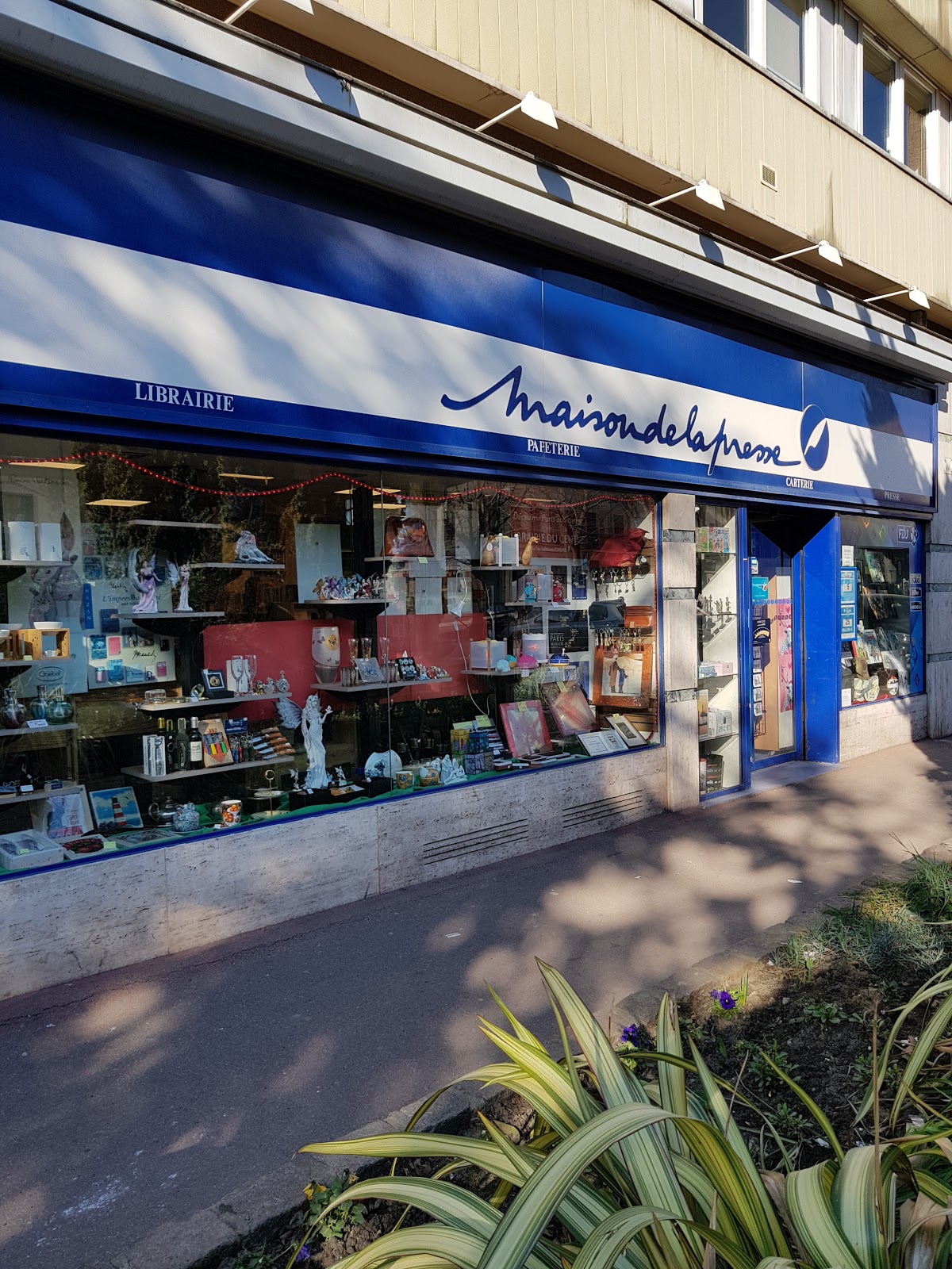 Agora Lecture et Création