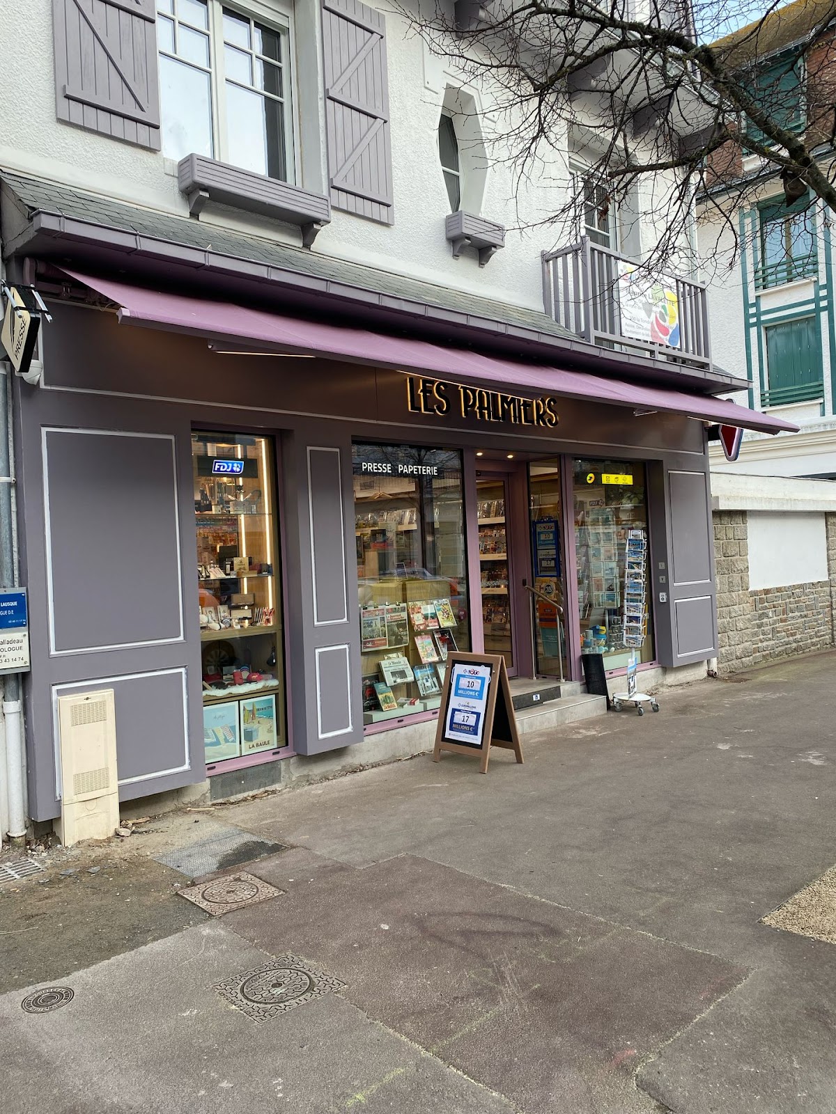 Tabac Presse Les Palmiers