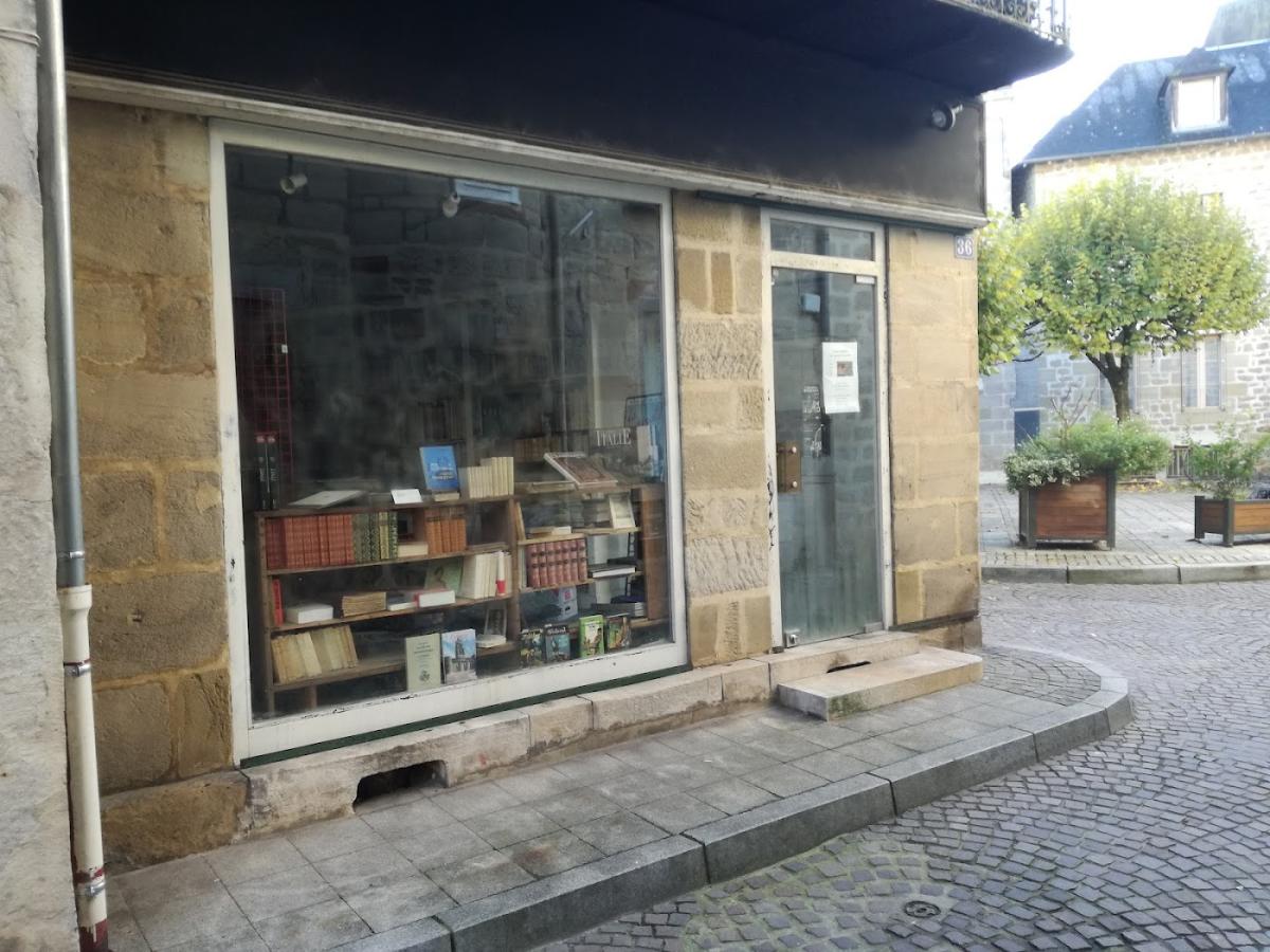 Livres Anciens et D'Occasions