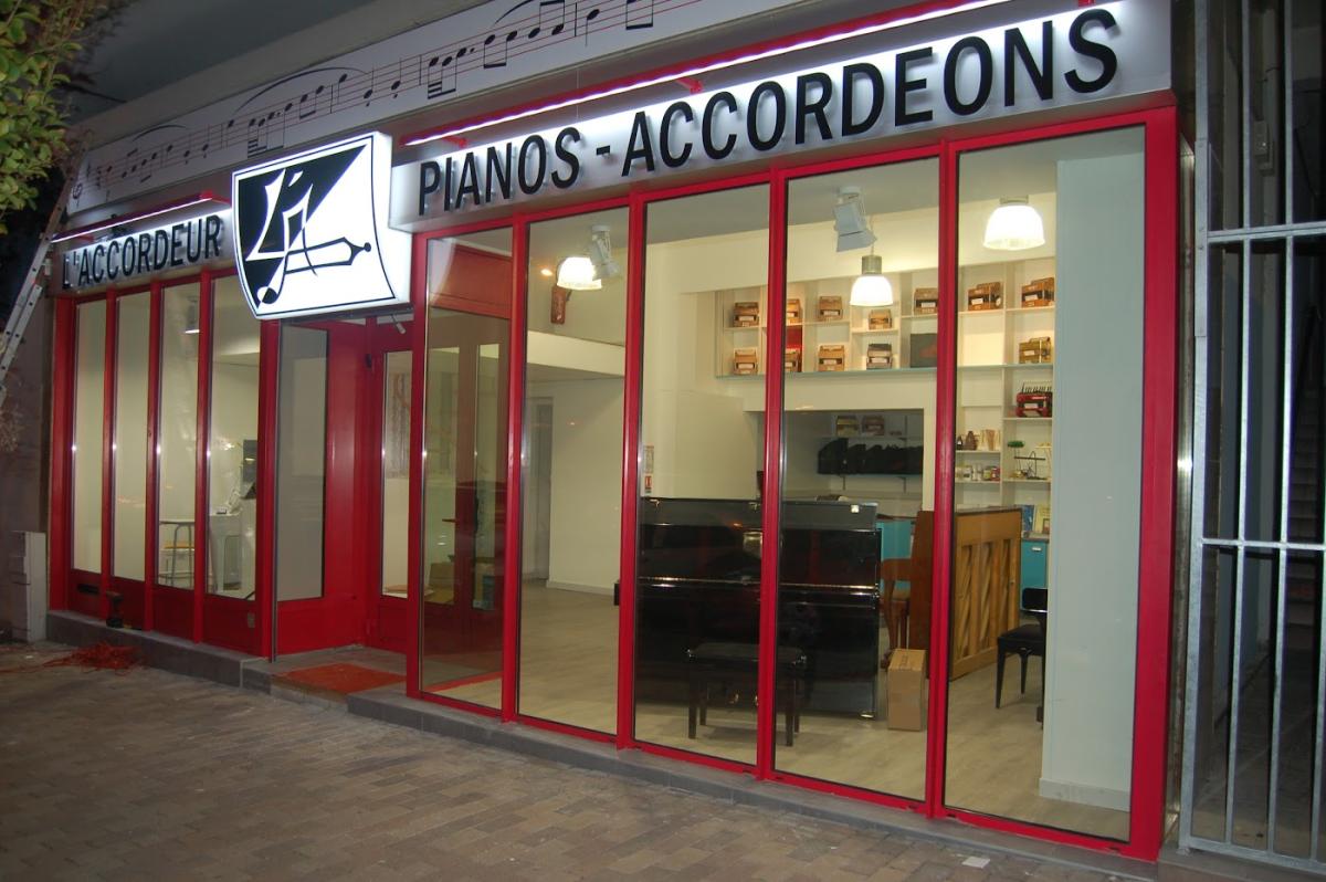 L'Accordeur - Damien et Véronique Rollo