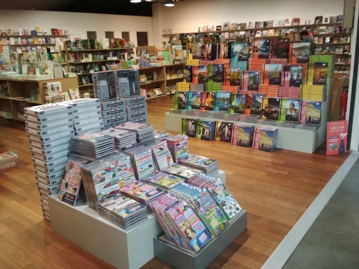 Boulevard Du Jean Mona Lisait