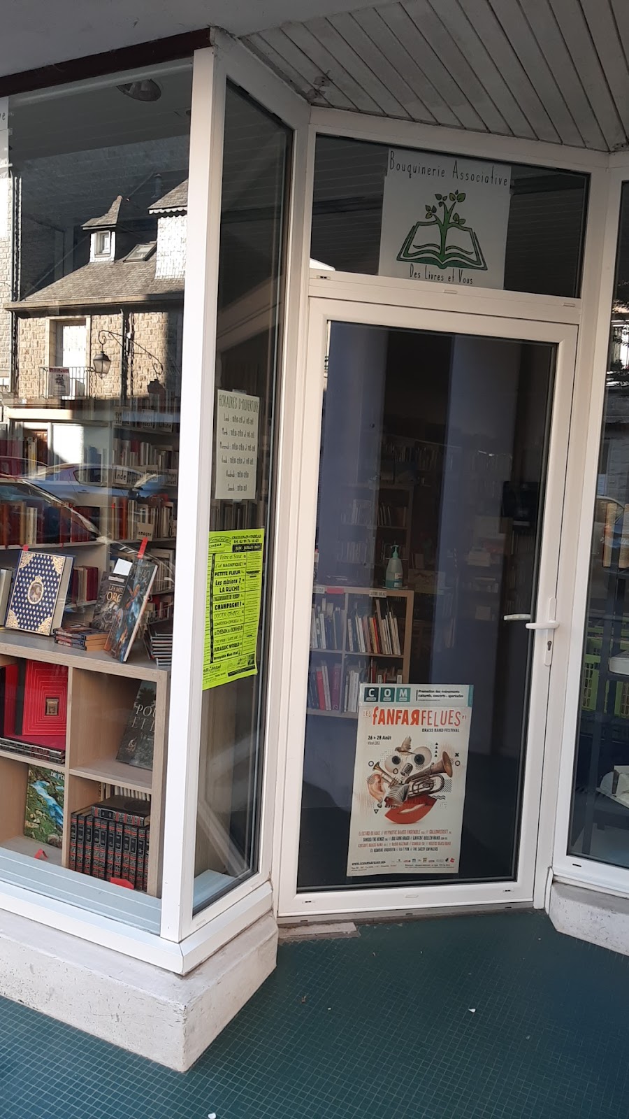 Des Livres Et Vous Bouquinerie Associative