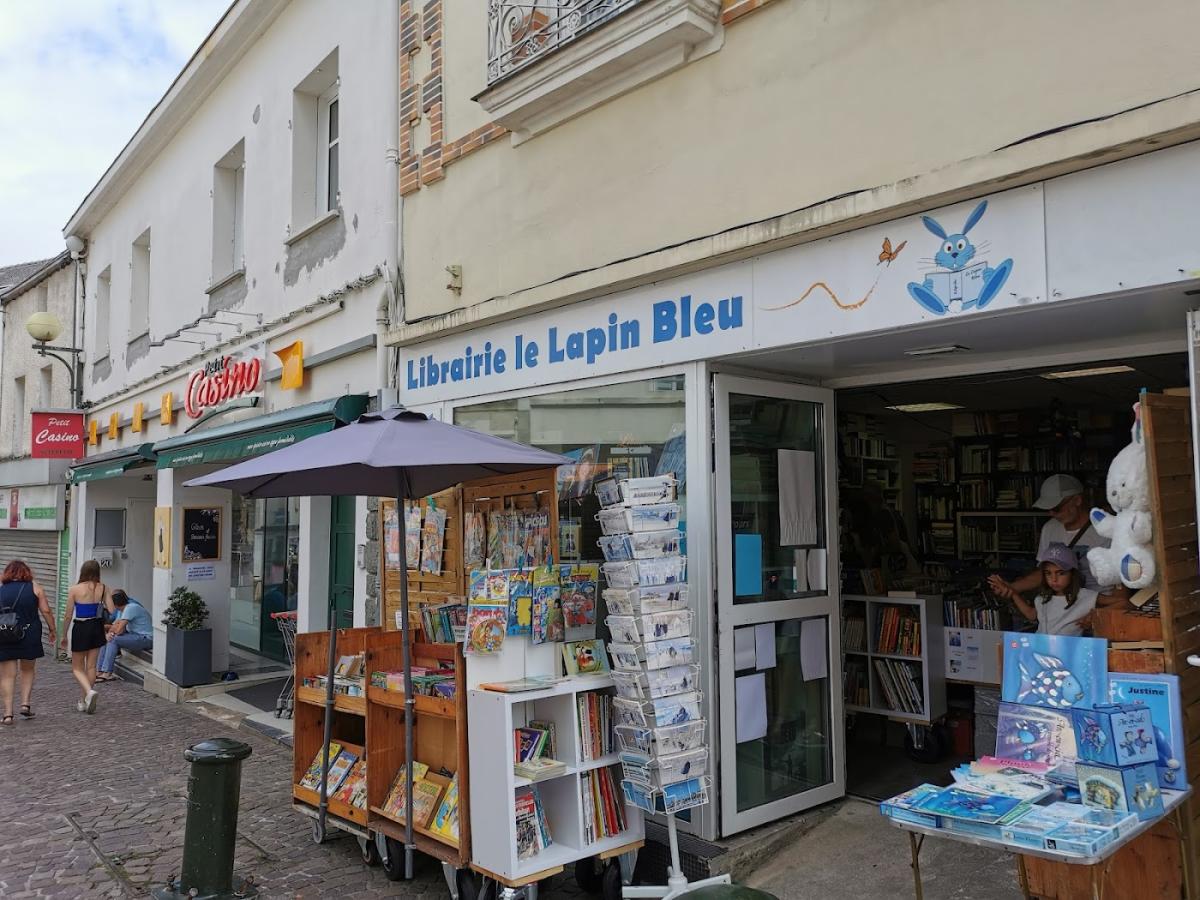 Librairie - Bouquinerie Le Lapin Bleu