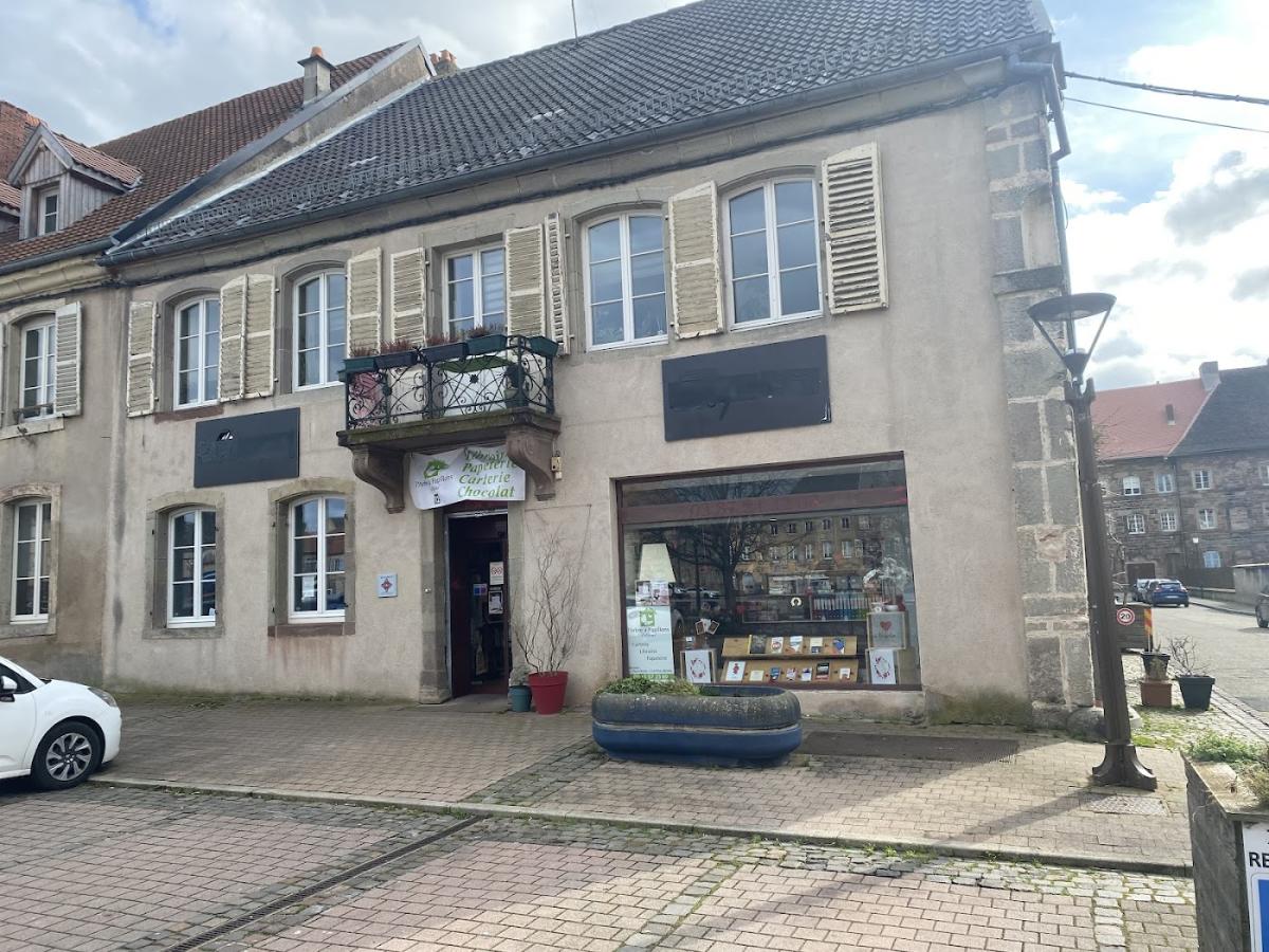 l'Arbre a Papillons boutique