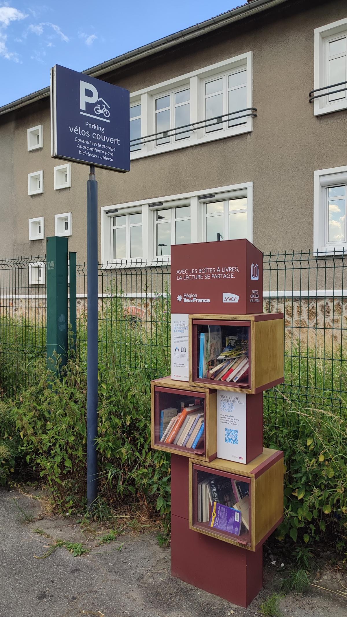 Boîte à Livres de la Gare