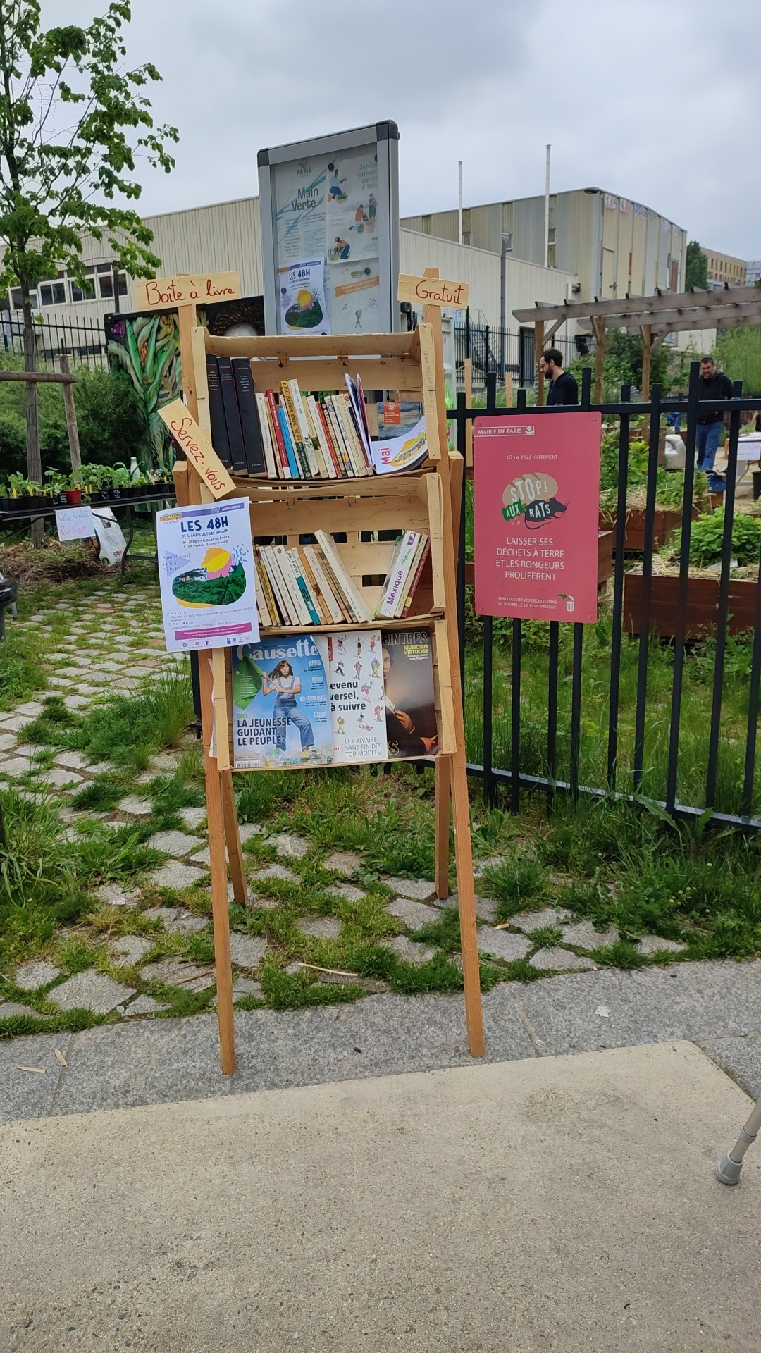 Boîte à livres Césaria