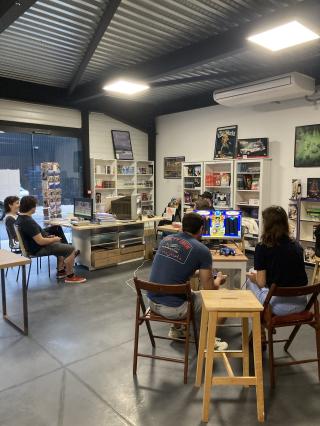 Librairie Le Pop Store 0