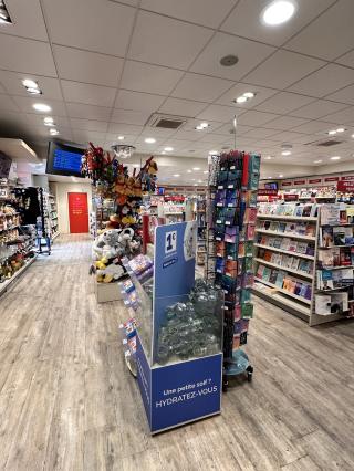 Librairie Relay Gare de Nancy Hall Thiers 0