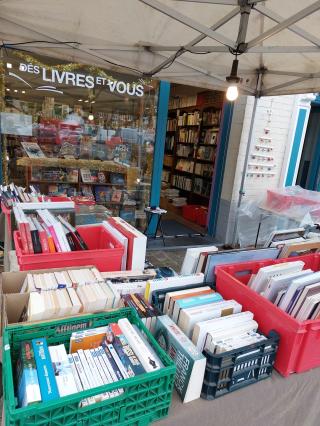 Librairie Des Livres Et Vous 0