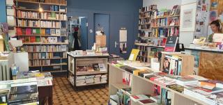 Librairie Café - Librairie Les Parleuses 0
