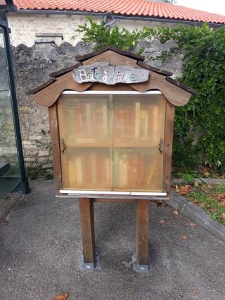 Librairie Boite à livres 0