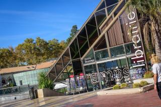 Librairie Librairie Sauramps Comédie 0