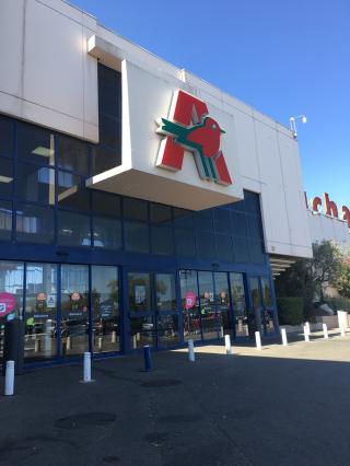 Librairie FNAC Avignon - Le Pontet 0