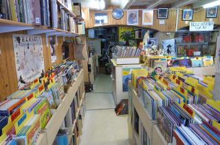 Librairie Farfafouilles 0