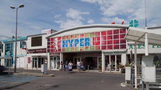 Librairie Hyper U et Drive 0