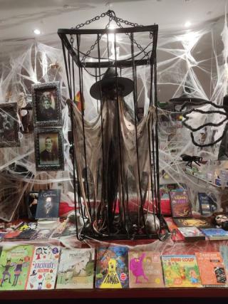 Librairie Aux Mots Tordus 0