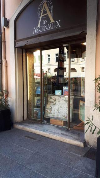 Librairie Librairie des Arcenaulx Jeanne Laffitte 2