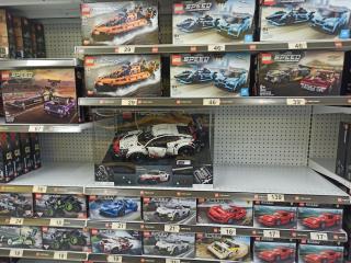 Librairie Smyths Toys Perpignan 0