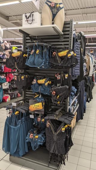 Librairie Hyper U et Drive 0