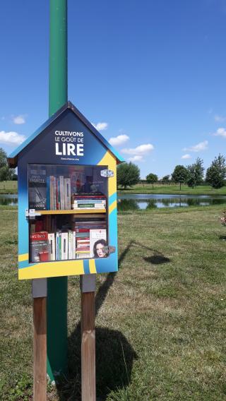 Librairie Boite à livres 0