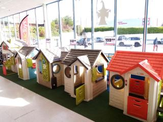 Librairie Smyths Toys St Brice Sous Forêt 0