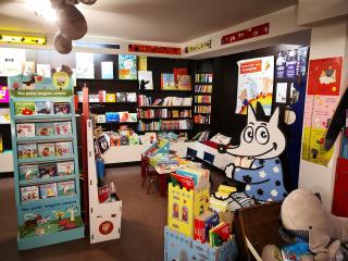 Librairie Librairie Le Grenier 2