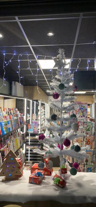 Librairie Le Marigny 0