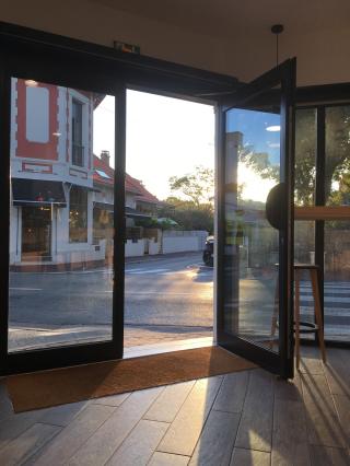 Librairie Barrica Pizzas & Vins / Tabac du Moulleau - Chai Tony 0