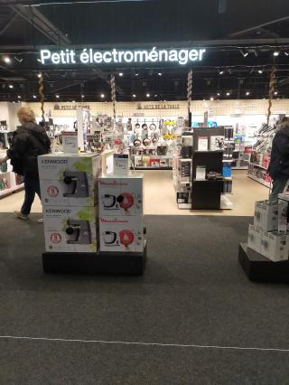 Librairie FNAC Troyes 0