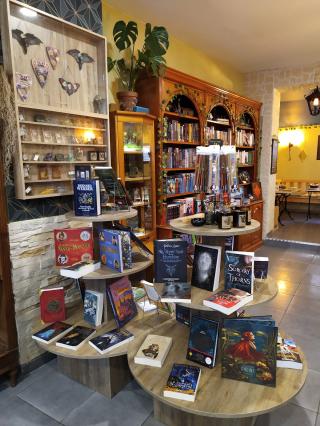 Librairie LES GRIMOIRES DE MORGANE 1