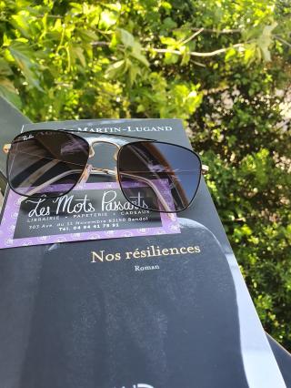 Librairie LIBRAIRIE LES MOTS PASSANTS BANDOL 0