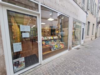Librairie L'OCTOBULLE 4
