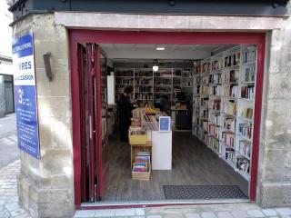 Librairie Le Bibliovore | Poitiers 0