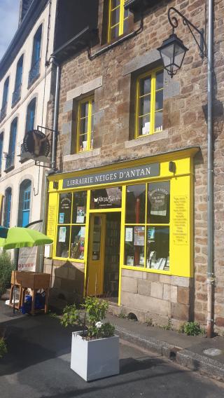 Librairie Aux Neiges d'Antan 2