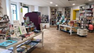 Librairie La Puce A L'Oreille 0