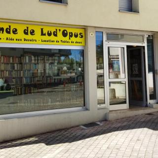 Librairie Le Monde de Lud'Opus 0