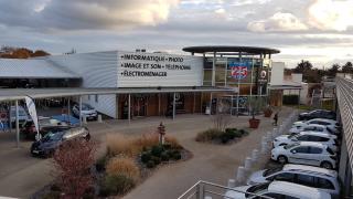 Librairie Hyper U et Drive 0