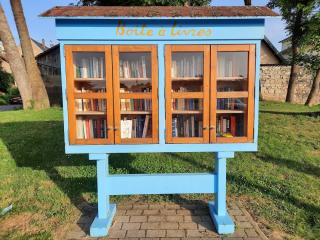 Librairie Boîte à livres - Place de la Jumenterie 0
