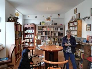 Librairie Le Quai Des Flaneurs 1