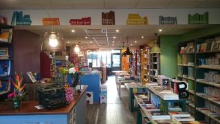 Librairie LIBRAIRIE Petites Histoires Entre Amis 1