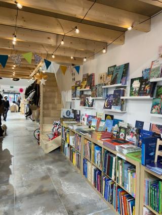 Librairie Au Coin Des Mots Passants 0