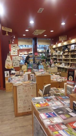 Librairie Raconte-moi la Terre 0