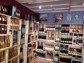 Librairie Bêtises et gourmandiz (cave, produits régionaux, cadeaux) 1