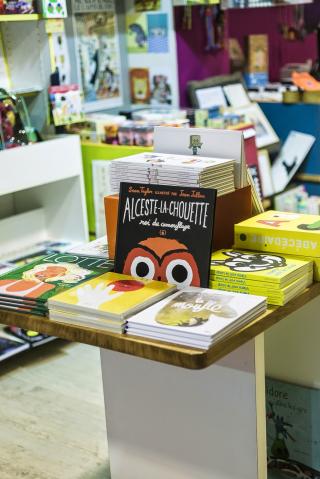 Librairie Le Cheval Crayon 0