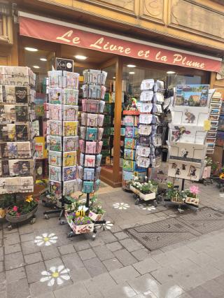 Librairie Le Livre Et la Plume 0