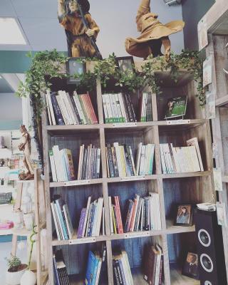 Librairie Athénos Sorcier 0